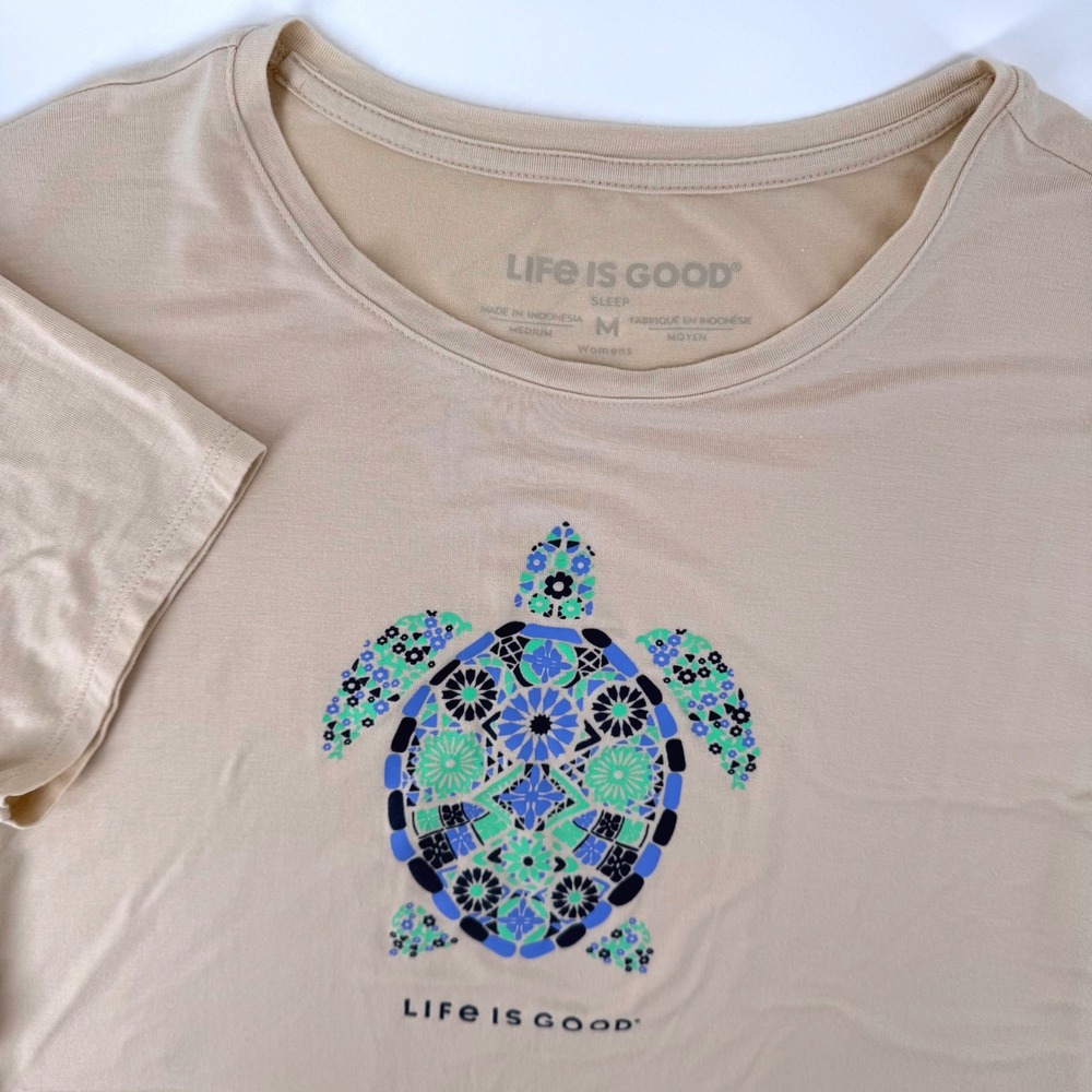 Life is Good Womens Medium Beige Sea Turtle Geometric Graphic Sleep T-Shirt Soft